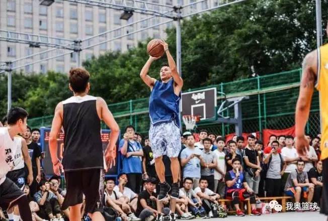 日落东单杨政得分,日落东单杨政暴扣