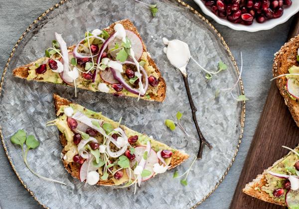 教你制作牛油果吐司,朋友圈晒早餐