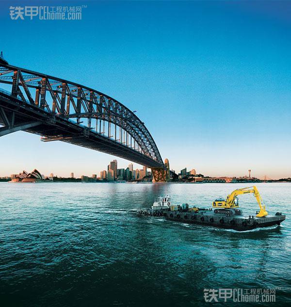 新来的菜鸟又把“挖掘机”开翻了！每周工程机械酷图（18）