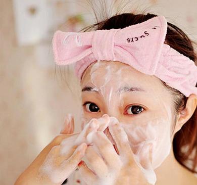 下巴痘痘反复长不停如何正确祛痘,下巴老是长痘痘怎么调理身体啊