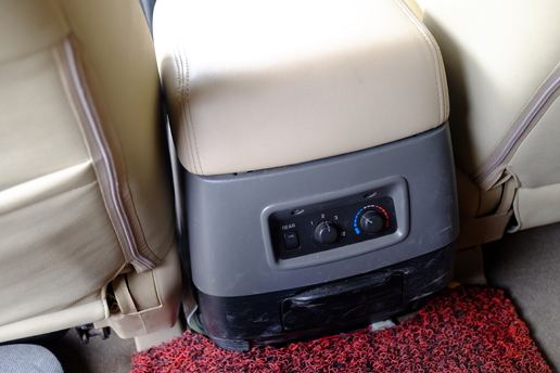 超过十年的帕杰罗老车值得入手吗,13年老款帕杰罗