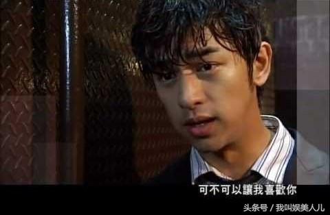 电视剧里淋雨的片段,电视剧中的淋雨戏女主角