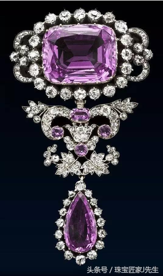 真正的黄玉是怎样的,明明是黄鳍为什么叫蓝鳍