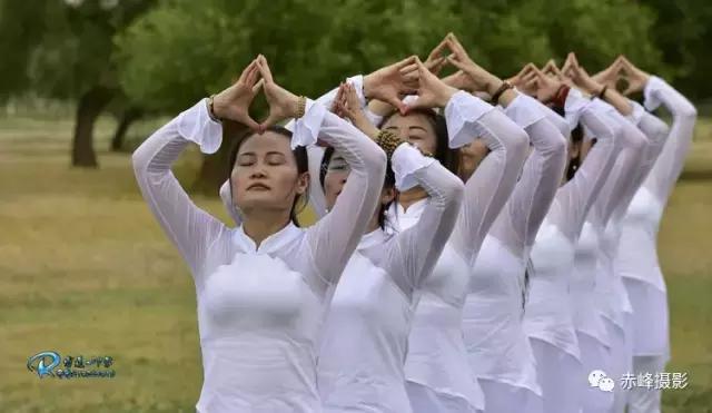 我爱夏日长深度解析,我爱夏日长在线观看