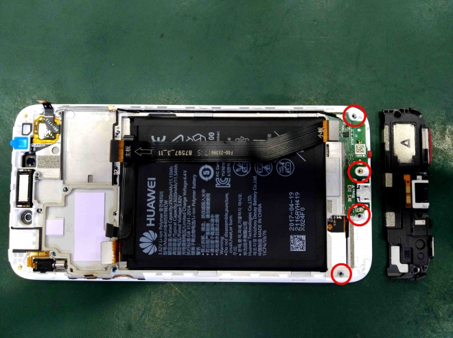 荣耀6A好不好，开膛破肚给您看—荣耀畅玩6A拆机篇