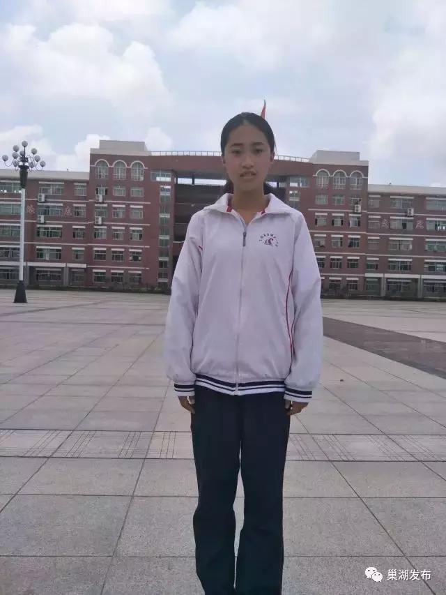 史无前例!绝无仅有！巢湖一中2017届优秀毕业生李欣然、孙晓弘被中国空军选拔为女飞行员！