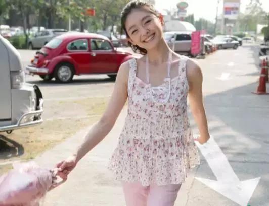 闫妮的“励志瘦”与大S的“淡定肥”：什么才是女人的幸福力？