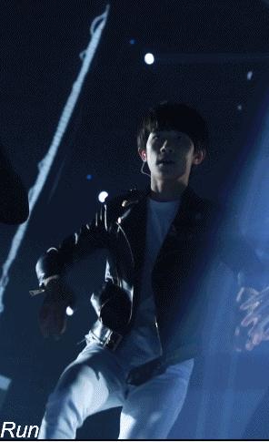 行走的荷尔蒙易烊千玺,易烊千玺荷尔蒙爆棚完整版