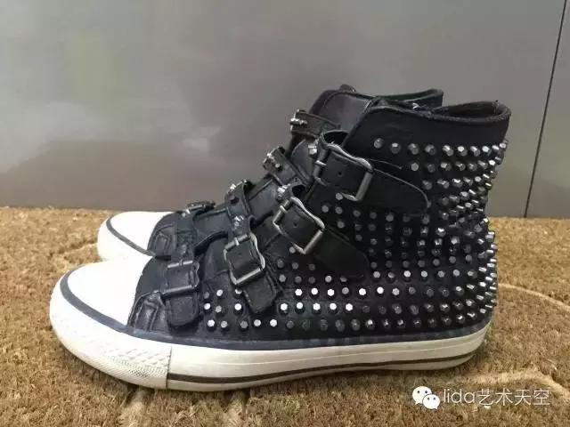 每天分享一双鞋,分享每日鞋子