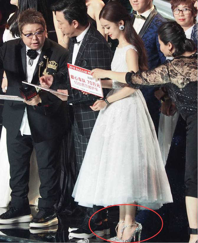 脚太肥鞋穿不了怎么瘦脚,脚大脚肥好看一点的鞋