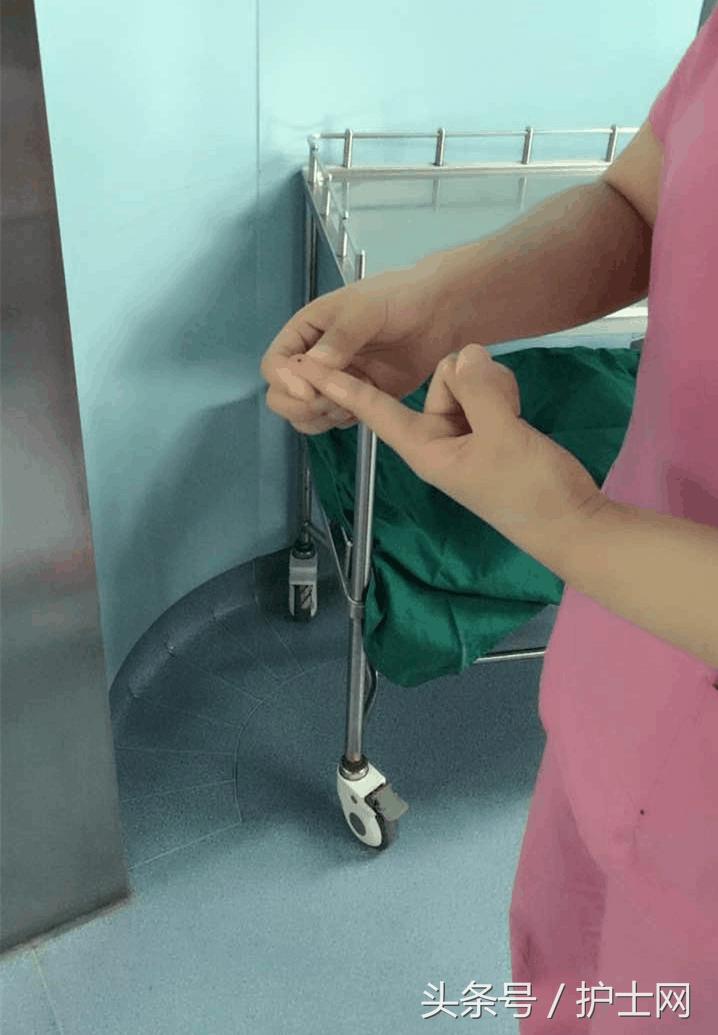 护士发生*刺伤针**，莫忘及时上报保安全！