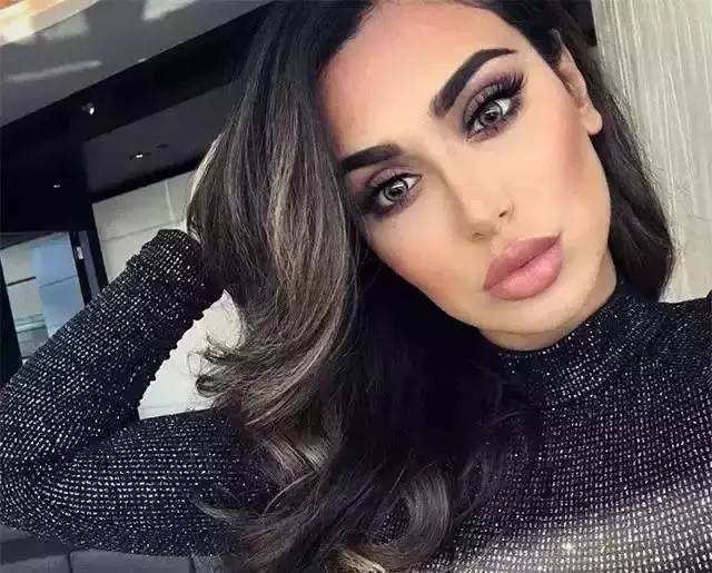 评测｜这些活跃在时博界的口红，的确可以让我秒变小妖精！