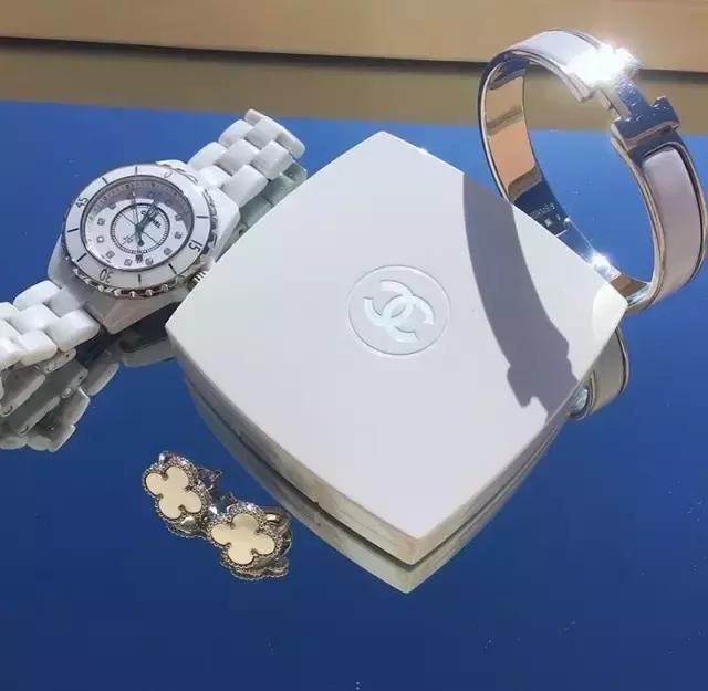 乔妹用的什么粉底液,乔妹粉底