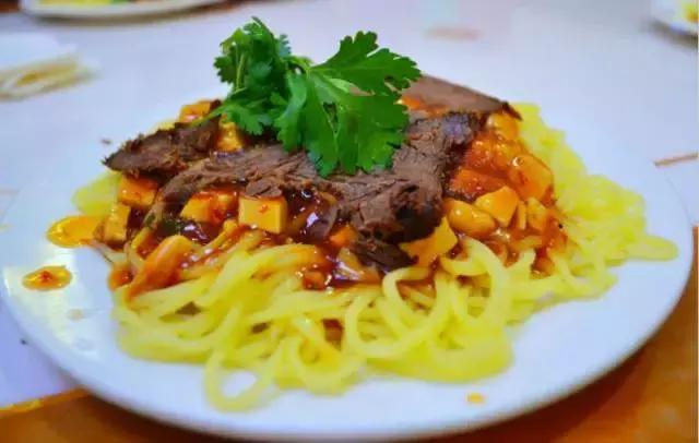 好吃的美食西北美食,西北特色美食欢迎前来品尝