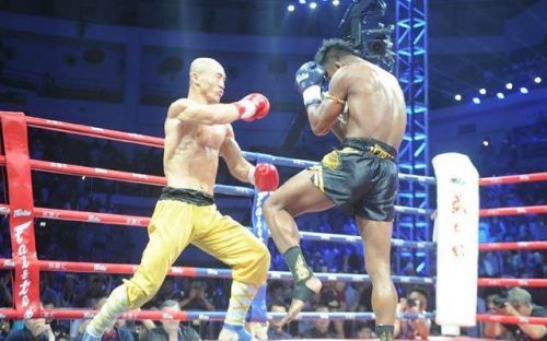 中国拳王一龙ko播求视频,武僧一龙vs播求ko