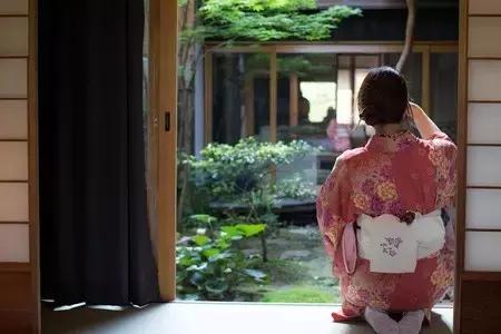 日本旅游在哪个景点穿和服,去日本旅游需要多长时间学日语