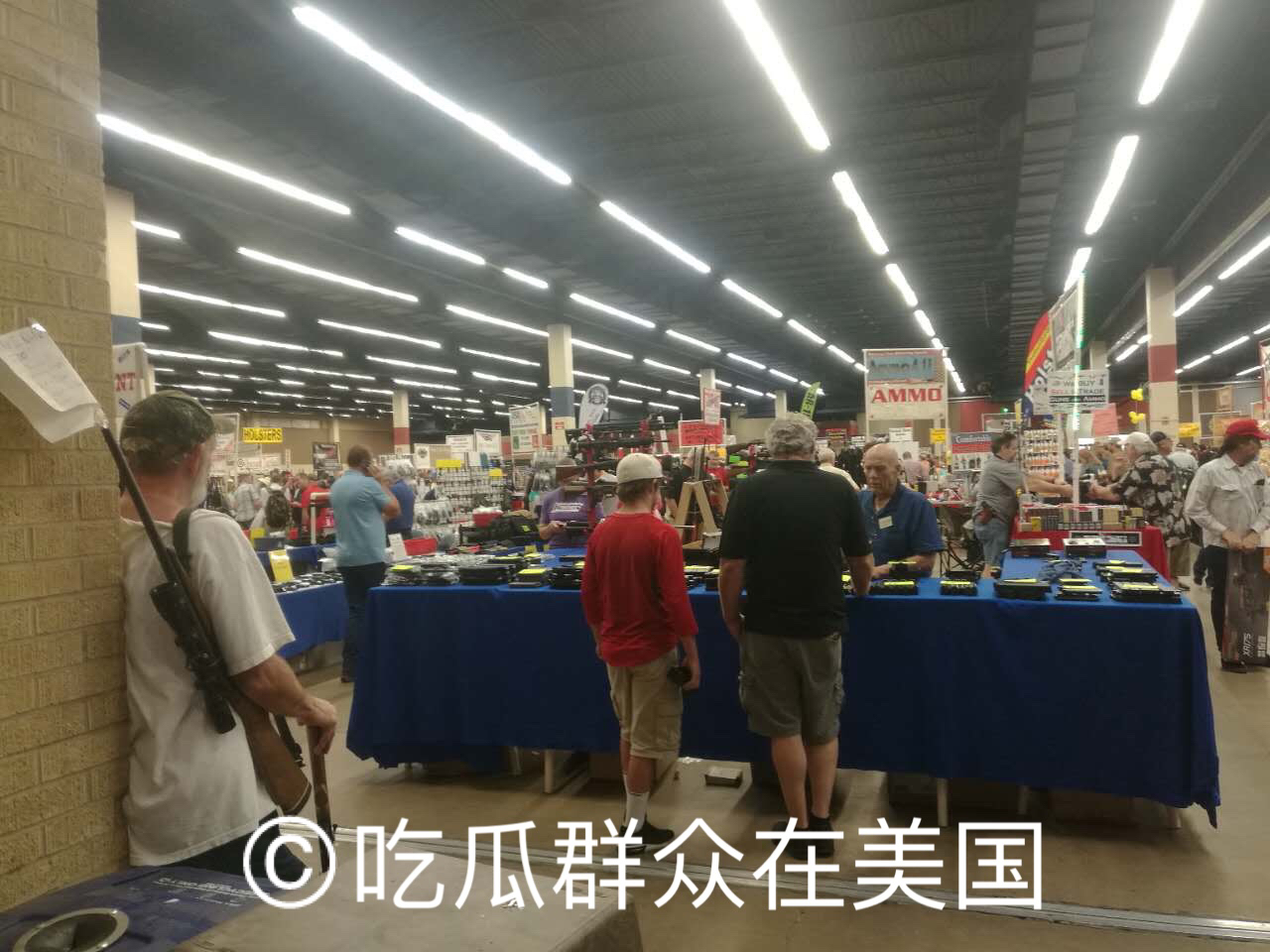 美国佛罗里达州枪展,在美国逛枪展
