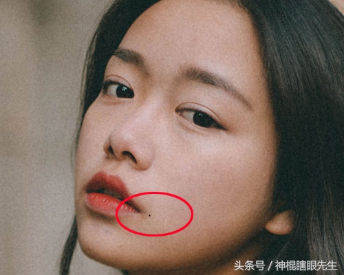 天生嘴唇长痣是什么痣,嘴唇有痣是富贵相吗