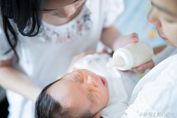 一岁宝宝断奶抗拒喝奶粉怎么办,一岁宝宝断奶拒绝奶瓶