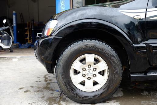 超过十年的帕杰罗老车值得入手吗,13年老款帕杰罗