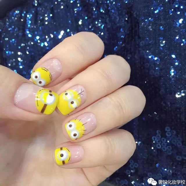 清凉夏日美甲,清凉一夏免费美甲