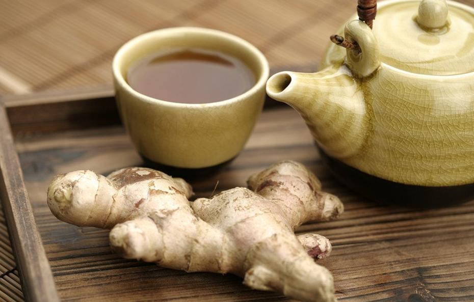 空调房干燥怎么补水,房间空调干燥打盆水有用吗