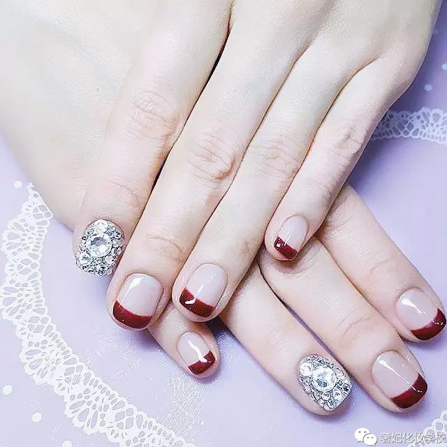 清凉夏日美甲,清凉一夏免费美甲