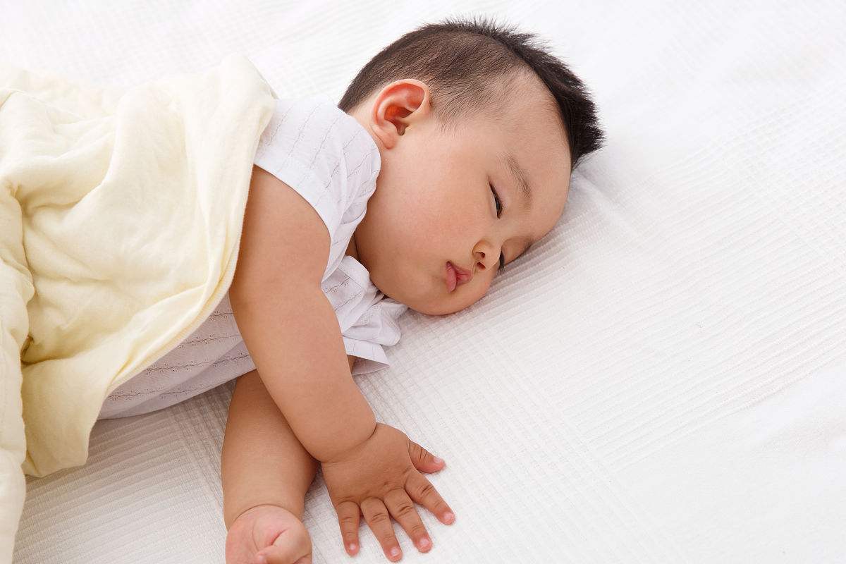 天气热湿疹宝宝怎么护理,天气热小孩湿疹怎么消除最快