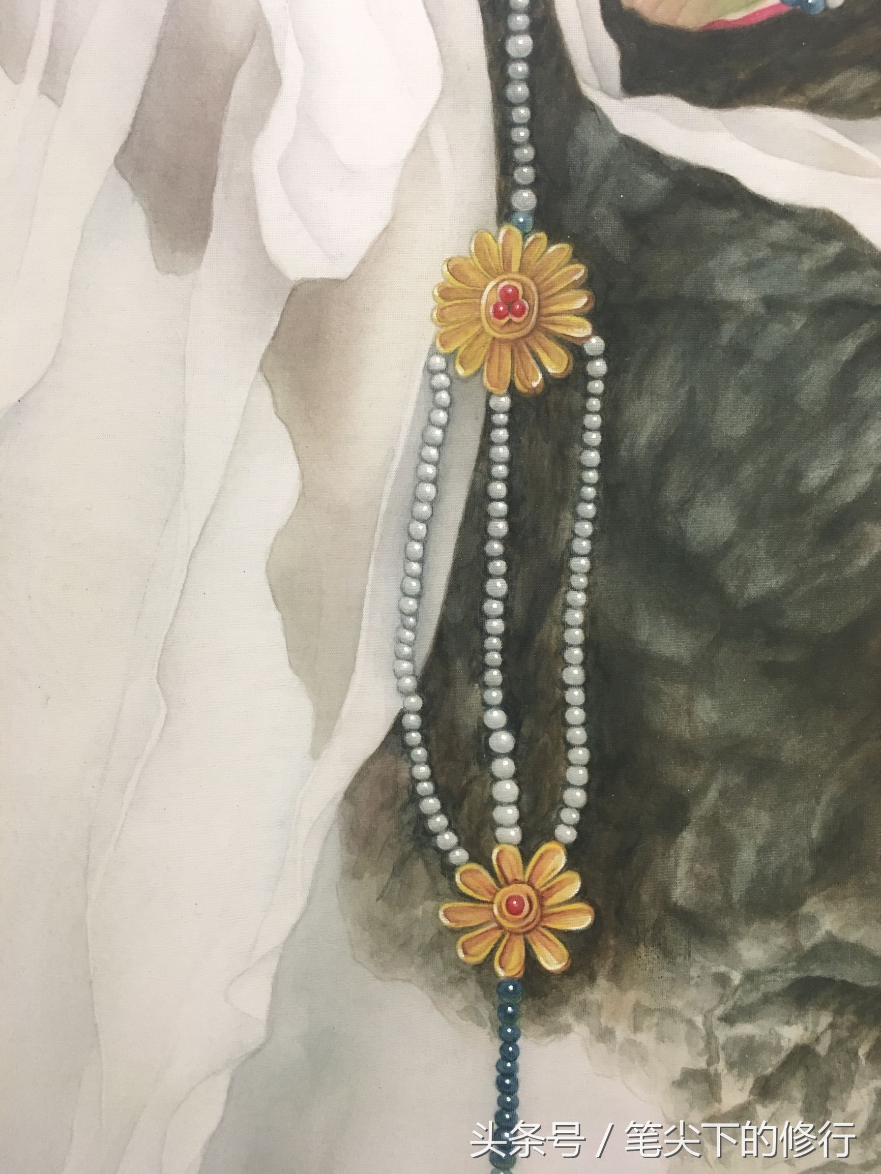 美到极致的菩萨｜听涛观瀑望水月，静思禅定得自在