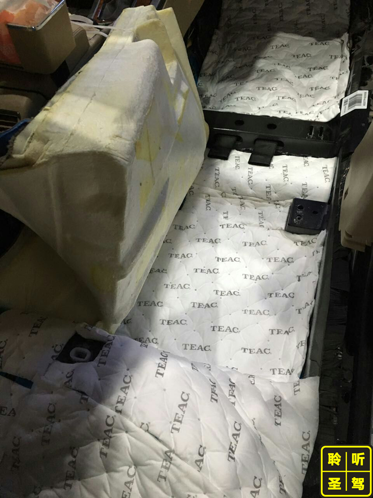 16别克新君越车内噪音测试,行驶中车内噪音大