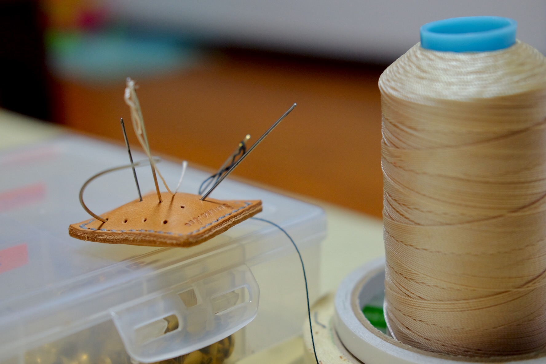 夏天又撞包了吧？来看看如何亲手制作一款双肩包