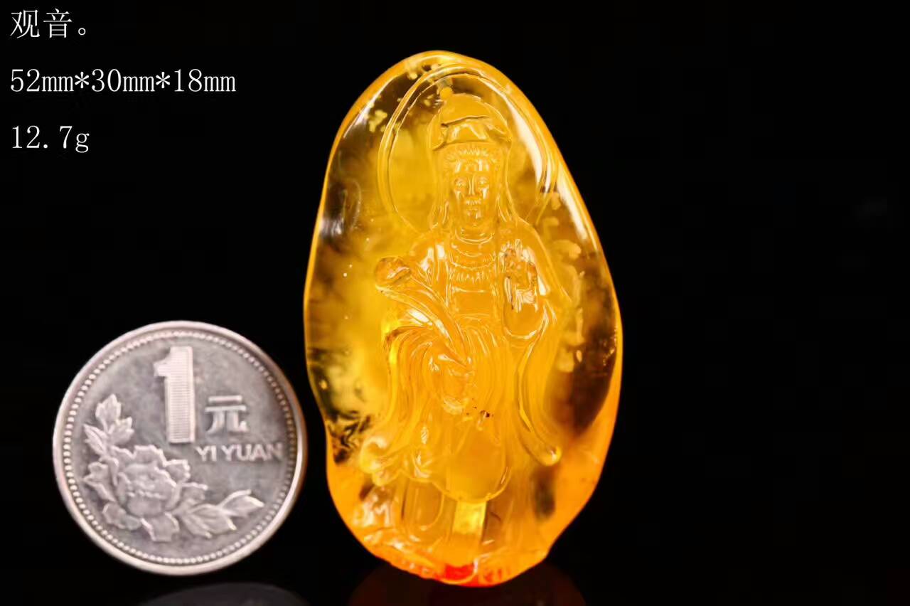 玩蜜蜡的生肖,玩蜜蜡的男人是什么样的人