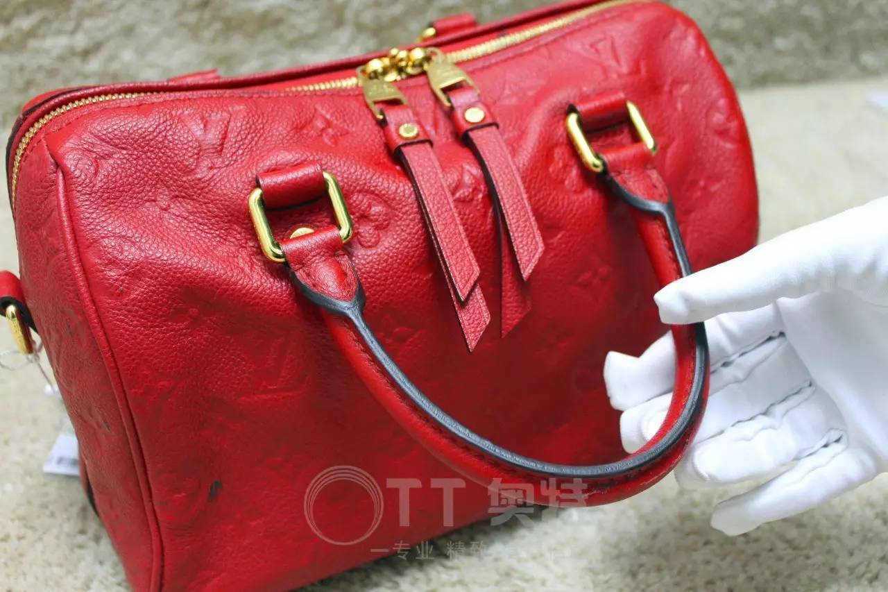 美女企业高管们，LV能不这样吗？