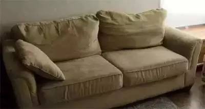 沙发塌陷用一物填充马上恢复如新，几个枕头就能做出舒适的榻榻米？