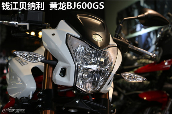 黄龙600和正常四缸,黄龙600新款对比老款