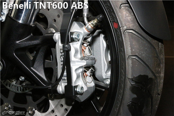 黄龙600和正常四缸,黄龙600新款对比老款