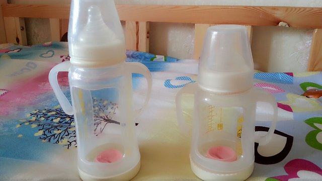 爱得利八个月以上奶瓶怎么选,婴儿爱得利奶瓶多久需要更换