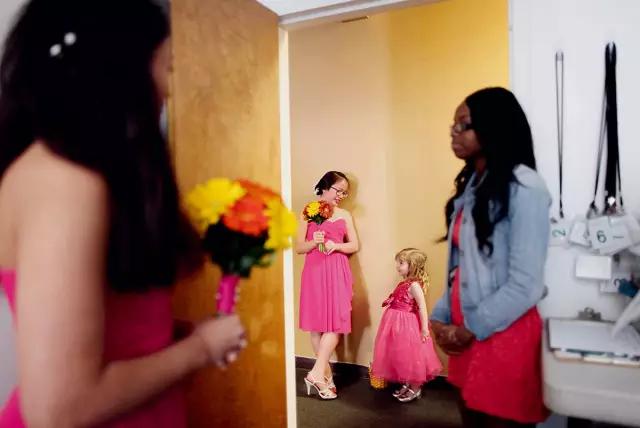 亚细亚孤儿：无处安放的爱与孤独