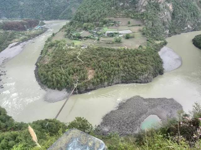 他花了四年时间，寻觅心中的香格里拉