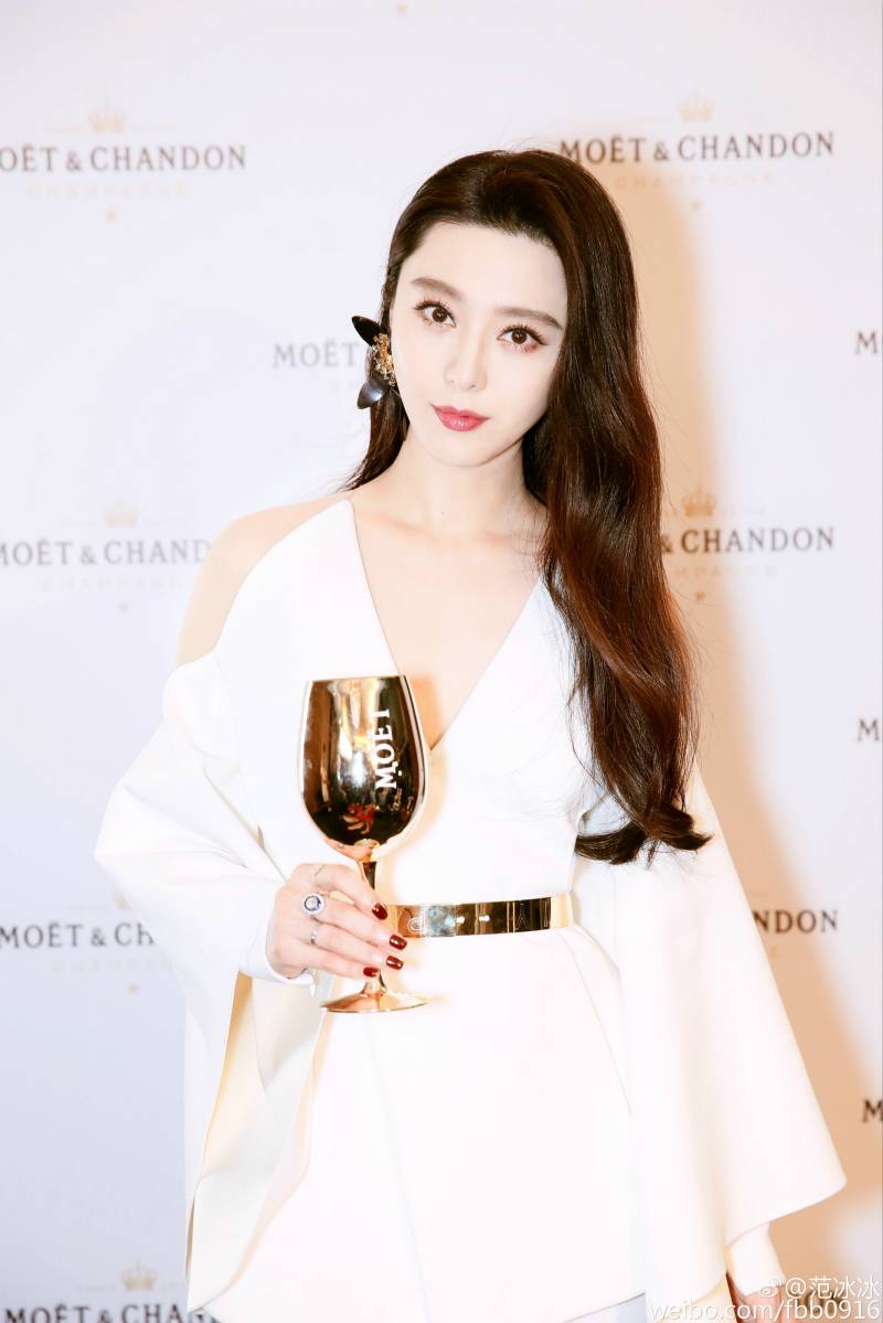 测测你适合什么唇色,三招测出你的唇形