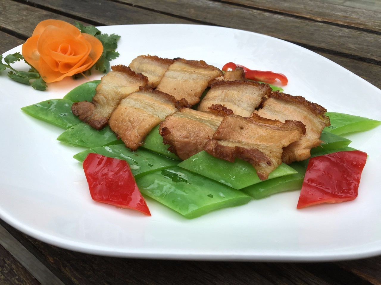 灏忔殤鑷崇洓澶忓杩欎簺椋熺墿娓呭噳娑堟殤,鍋氬悆鐡滅兢浼椾韩娓呭噳澶忔棩