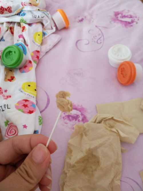 四岁小孩呼吸有异味怎么回事,小孩鼻孔里有异味呼吸正常