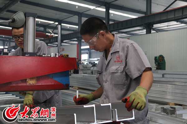 从铝棒转向铝模板改造升级让泰义金属实现跨越发展