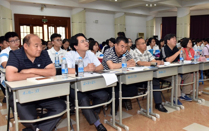 青少年模拟政协社团活动如何操作,青少年模拟政协怎么参加