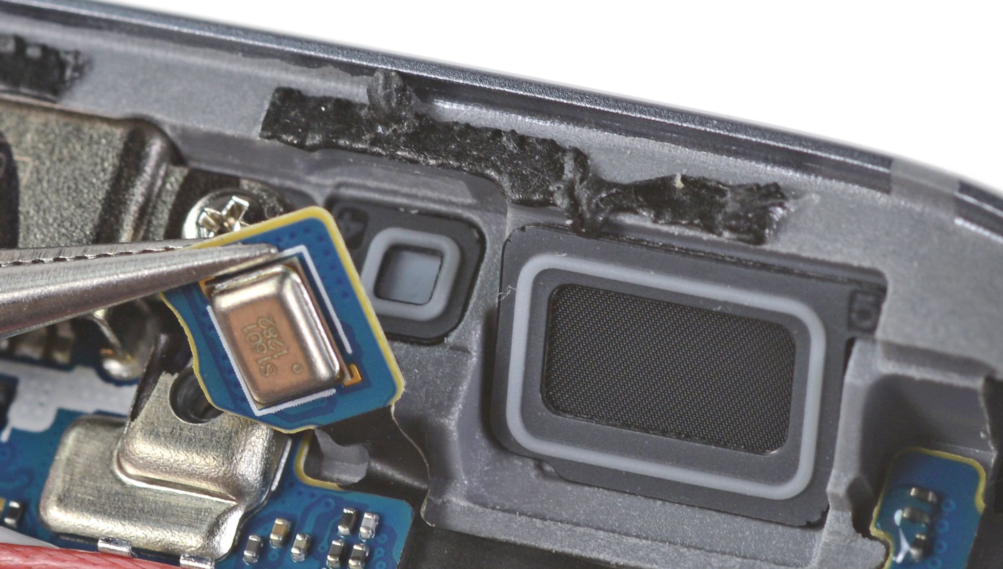 苹果7进水还能正常使用,iphone7真的能防水吗