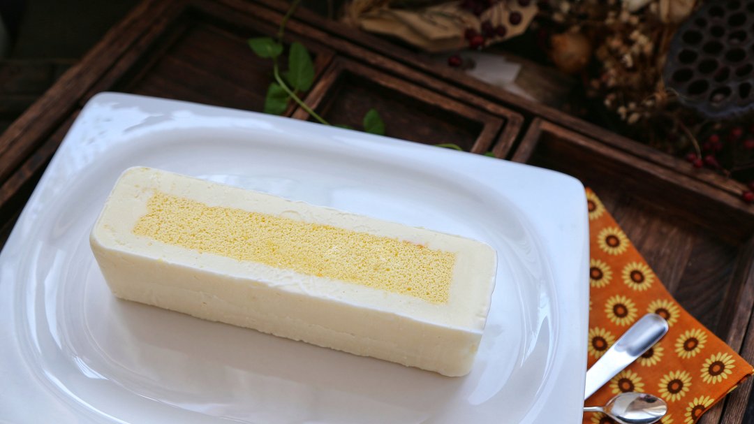 用鹌鹑蛋做迷你冰激凌蛋糕怎么做,低脂火龙果吐司冰激凌蛋糕做法