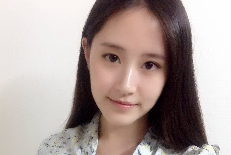 当年校花抡我的一个巴掌，让我记了好多年