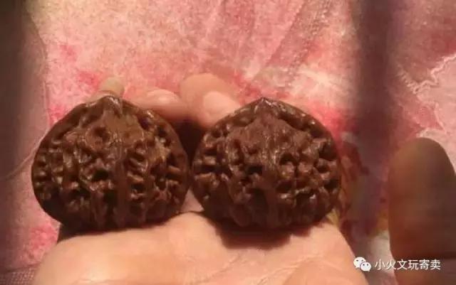 新手怎么选购文玩三棱核桃,文玩核桃怎么保养