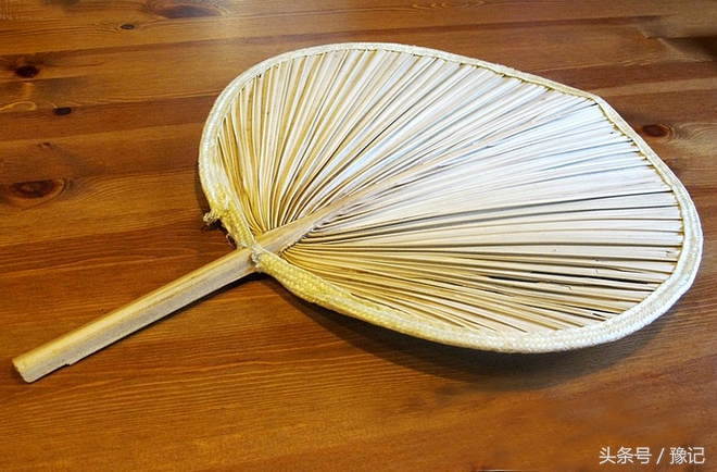 蒲扇老式怎么用,老式蒲扇是什么