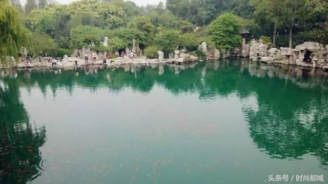 济南五龙潭公园未解之谜,济南五龙潭公园的传说